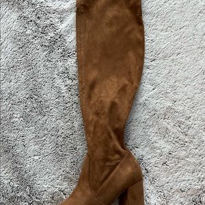 Over the knee Steve Madden boots in 6.5